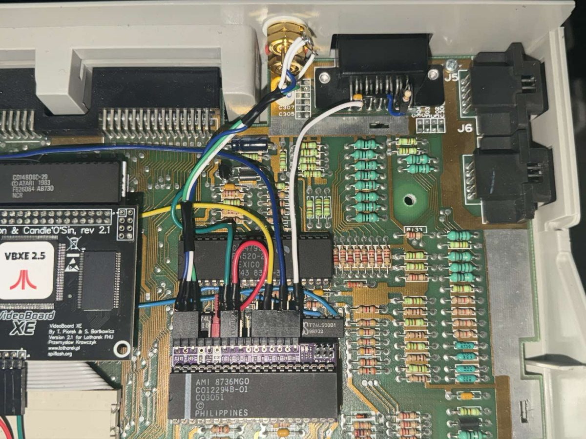 Stereo &uacute;prava Atari